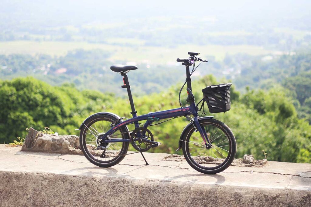 Taking the Tern Link D8 folding bike uphill to Boso-Boso in Antipolo